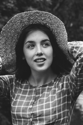 Isabelle Adjani pic #1327625