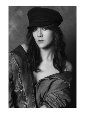 Isabelle Fuhrman pic #1024707
