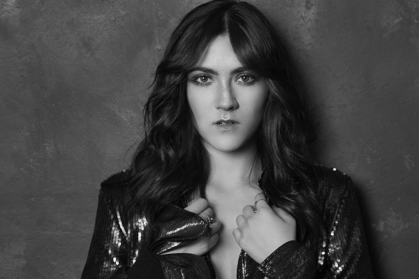 Isabelle Fuhrman pic #1024703