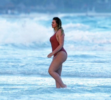 Iskra Lawrence pic #1011945