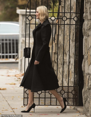 Ivanka Trump pic #1195597