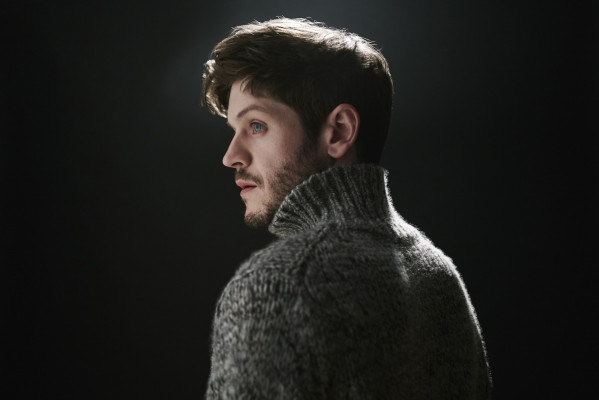 Iwan Rheon pic #849316