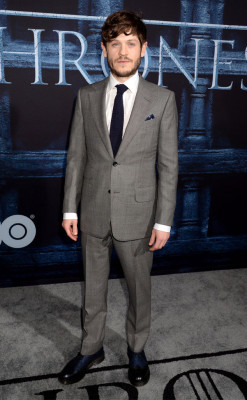 Iwan Rheon pic #862025