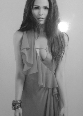 Iza Calzado pic #485338
