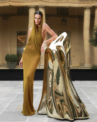 photo 6 in Izabel Goulart gallery [id1373507] 2025-07-14 00:00:00