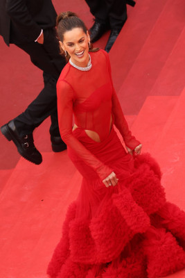 Izabel Goulart pic #1344171