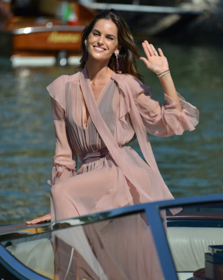 Izabel Goulart pic #959939