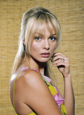Izabella Scorupco pic #37296