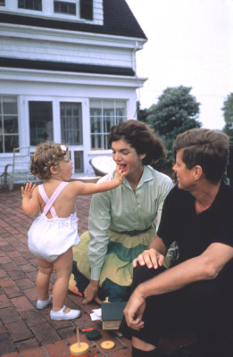 photo 4 in Jackie Kennedy gallery [id101498] 2008-07-01 00:00:00