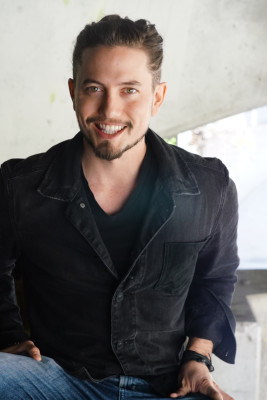 Jackson Rathbone pic #1011243