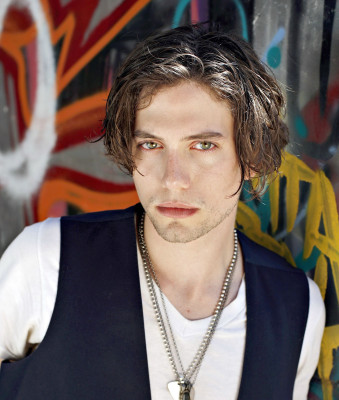 Jackson Rathbone pic #237075
