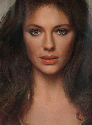 Jacqueline Bisset pic #369886