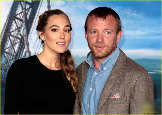 Jacqui Ainsley pic #1165522