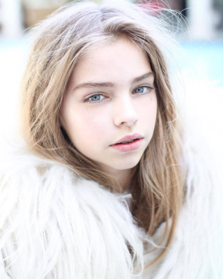 Jade Weber pic #1164552