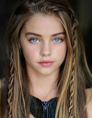Jade Weber pic #1164561