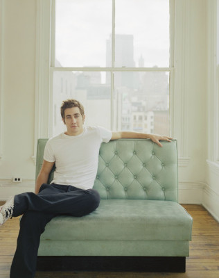 photo 26 in Jake Gyllenhaal gallery [id260424] 2010-06-01 00:00:00