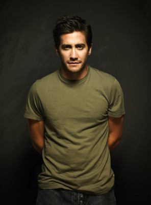 Jake Gyllenhaal pic #498004