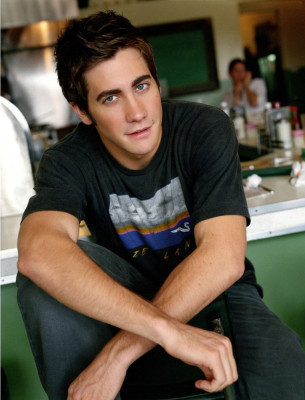 Jake Gyllenhaal pic #260186