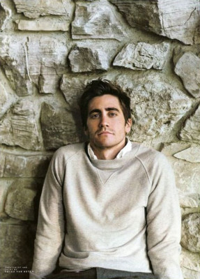 Jake Gyllenhaal pic #74811