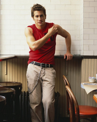 photo 29 in Jake Gyllenhaal gallery [id499161] 2012-06-13 00:00:00