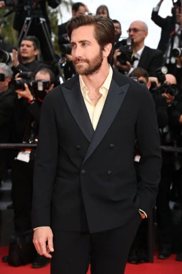 Jake Gyllenhaal pic #1304249