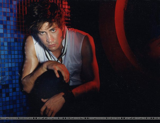 photo 5 in Jake Gyllenhaal gallery [id261943] 2010-06-04 00:00:00