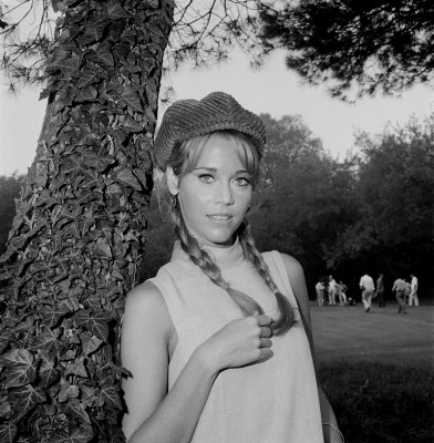 Jane Fonda pic #143309