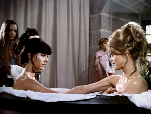 Jane Fonda pic #477101
