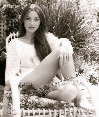 photo 29 in Jane Seymour gallery [id474830] 2012-04-13 00:00:00