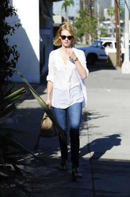 photo 12 in January Jones gallery [id551853] 2012-11-12 00:00:00