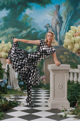 January Jones pic #1175959