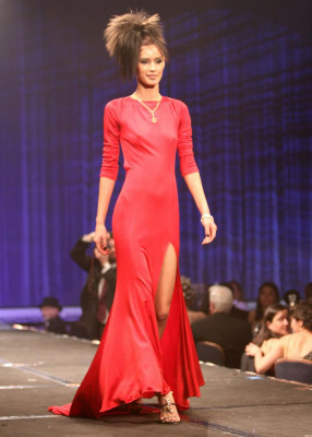Jaslene Gonzalez pic #334600