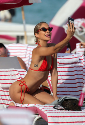 Jasmine Sanders pic #1092934