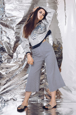 Jasmine Thompson pic #1044754