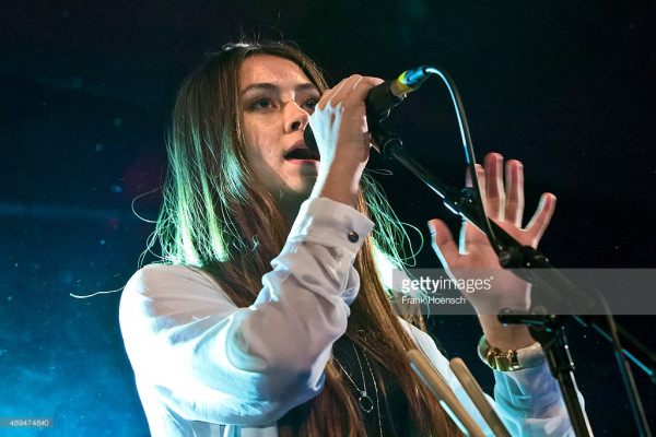 Jasmine Thompson pic #852220