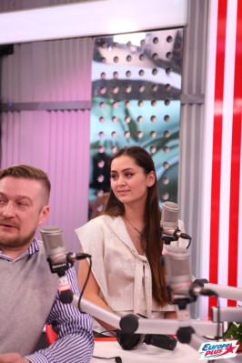 Jasmine Thompson pic #843968