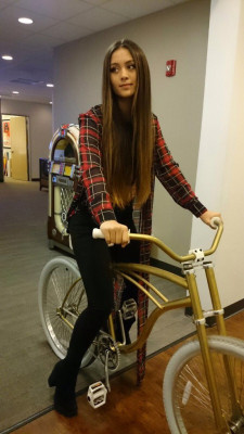 Jasmine Thompson pic #842373