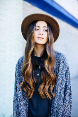 Jasmine Thompson pic #835905