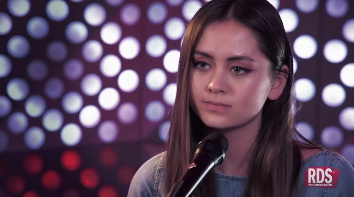 Jasmine Thompson pic #845874
