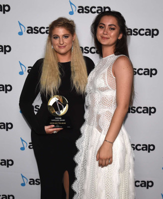 Jasmine Thompson pic #1052140