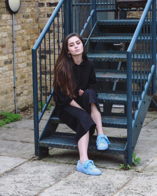 Jasmine Thompson pic #951712