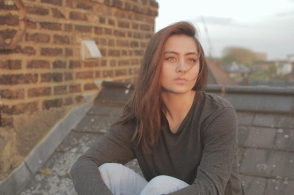 Jasmine Thompson pic #1057583