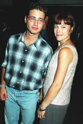 Jason Priestley pic #469519