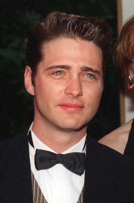 Jason Priestley pic #469518