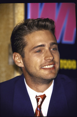 Jason Priestley pic #469648