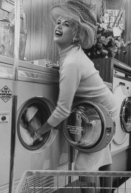 photo 22 in Jayne Mansfield gallery [id351191] 2011-02-28 00:00:00