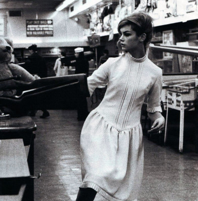 Jean Shrimpton pic #349527
