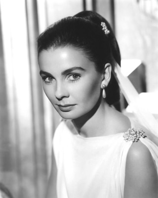 photo 21 in Jean Simmons gallery [id352430] 2011-03-07 00:00:00
