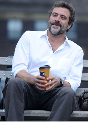 Jeffrey Dean Morgan pic #273981