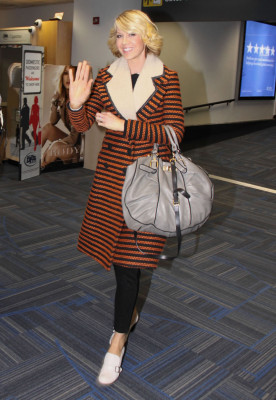 Jenna Elfman pic #567242